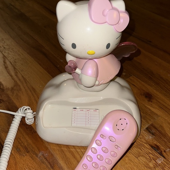 HELLO KITTY - Picture 2 of 4